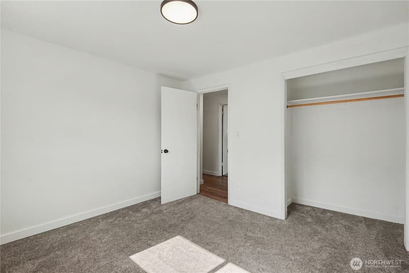 Property photo for 3312 O Street SE, Auburn photo 24
