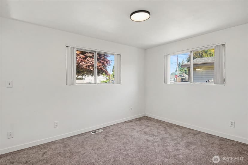 Property photo for 3312 O Street SE, Auburn photo 17