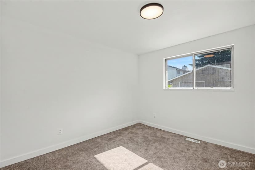 Property photo for 3312 O Street SE, Auburn photo 22