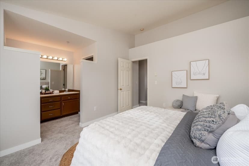 Property photo for 5400 Harbour Pointe Blvd #A204, Mukilteo photo 12