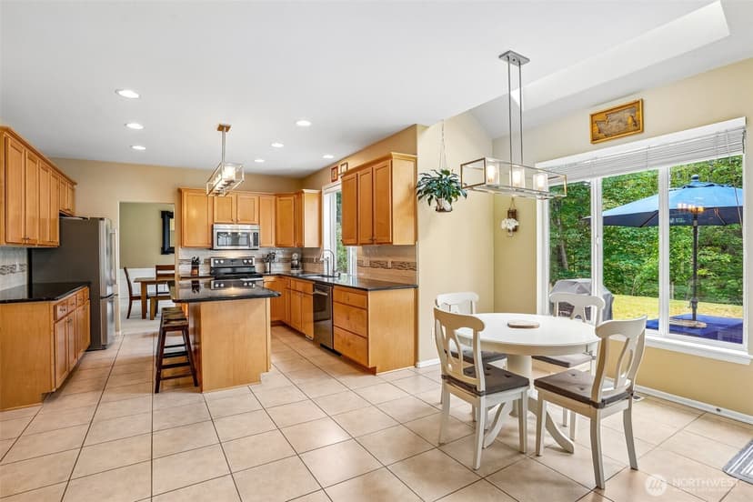 Property photo for 10805 189th Avenue E, Bonney Lake photo 7
