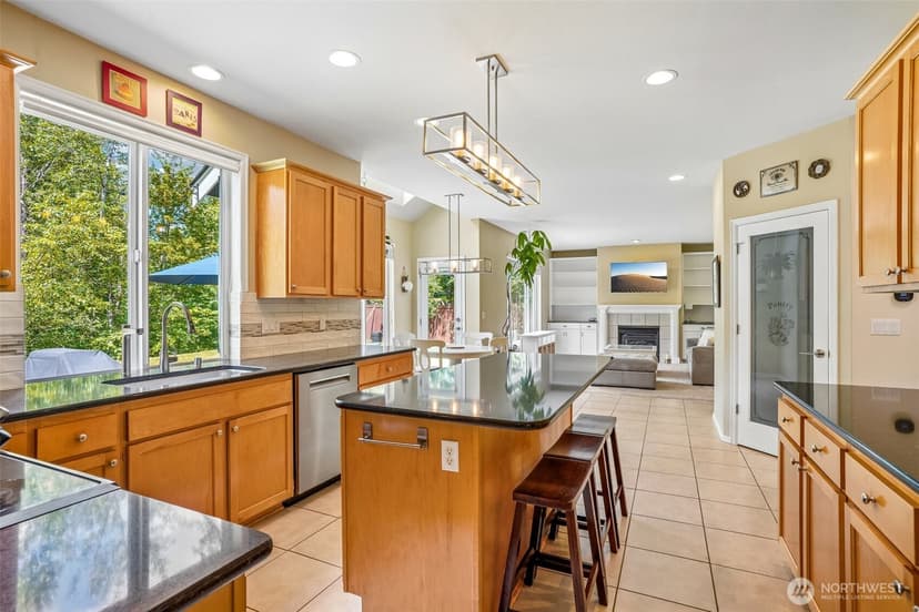 Property photo for 10805 189th Avenue E, Bonney Lake photo 9