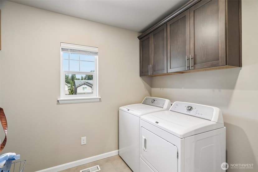 Property photo for 35816 2nd Avenue SW, Federal Way photo 18