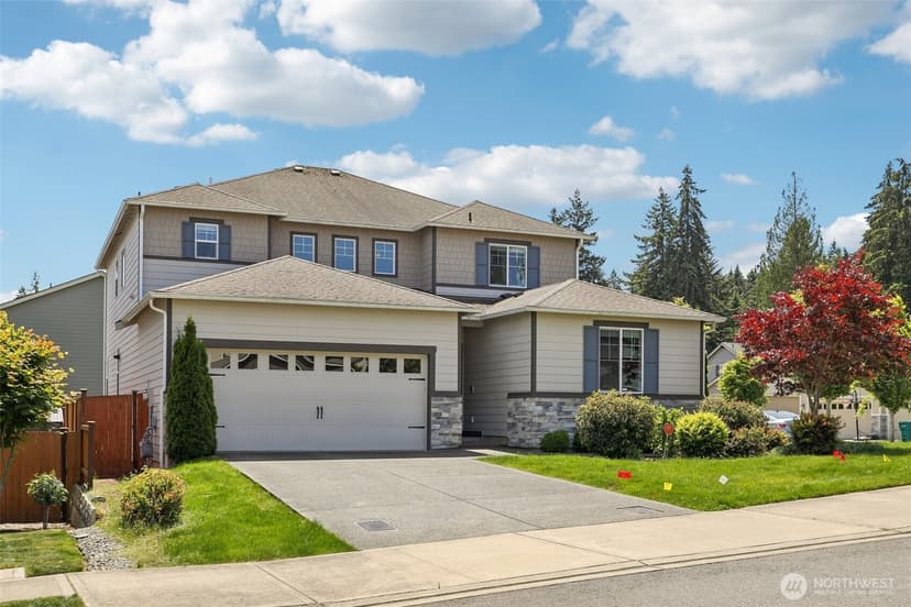 Property photo for 35816 2nd Avenue SW, Federal Way photo 2