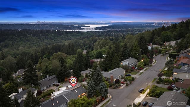 Property photo for 5525 Highland Drive, Bellevue photo 5