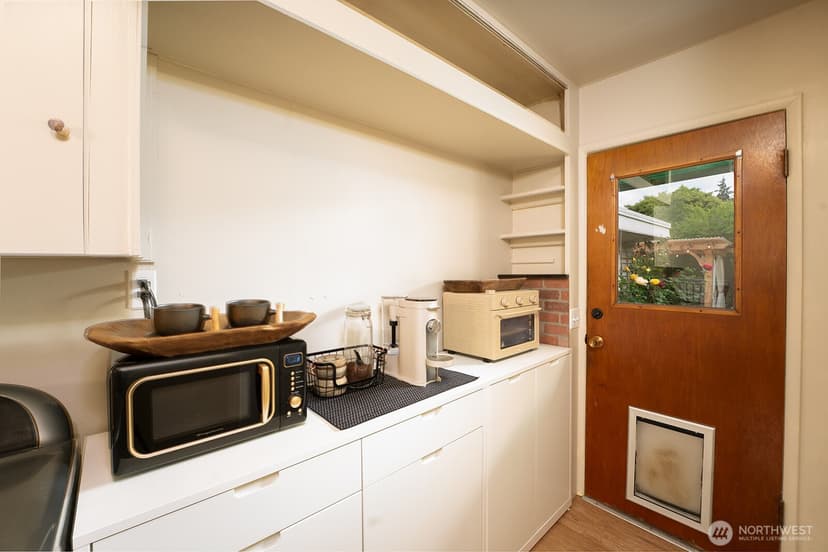 Property photo for 301 S Dunham Avenue, Arlington photo 24