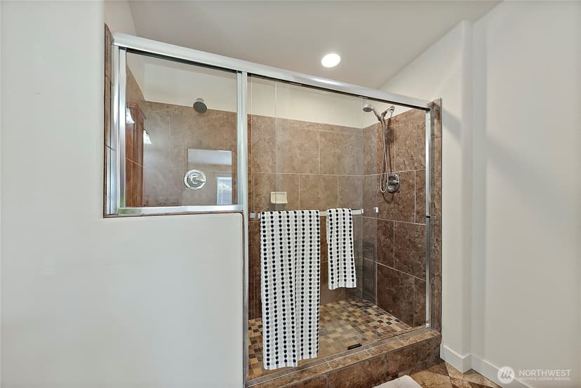 Property photo for 10002 191st Street E, Puyallup photo 25