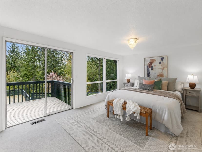 Property photo for 16521 NE 1st Place, Bellevue photo 20