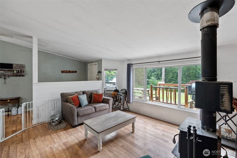 Property photo for 9390 Phillips Road SE, Port Orchard photo 21