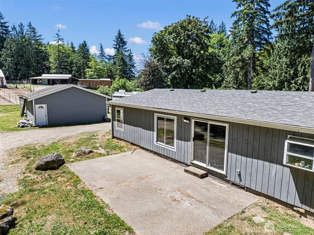 Property photo for 9390 Phillips Road SE, Port Orchard photo 2