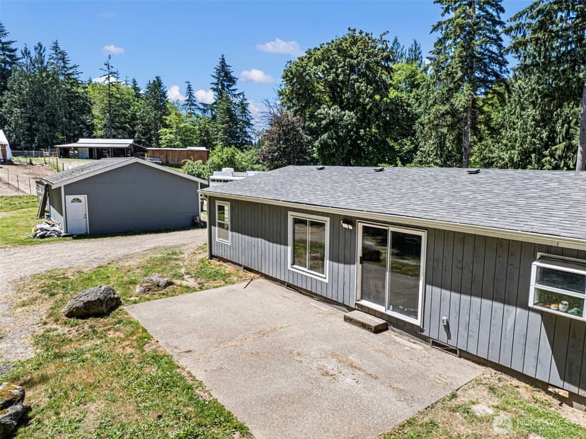 Property photo for 9390 Phillips Road SE, Port Orchard photo 2
