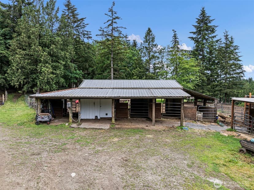 Property photo for 9390 Phillips Road SE, Port Orchard photo 28