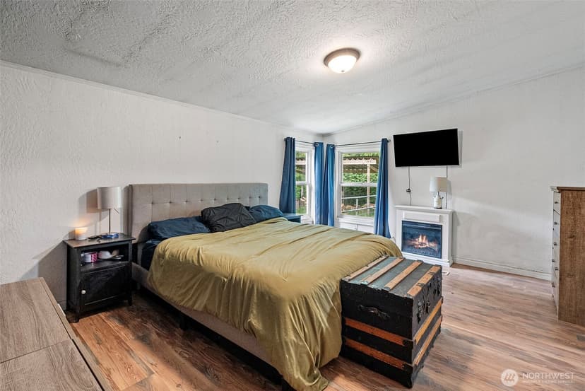 Property photo for 9390 Phillips Road SE, Port Orchard photo 16