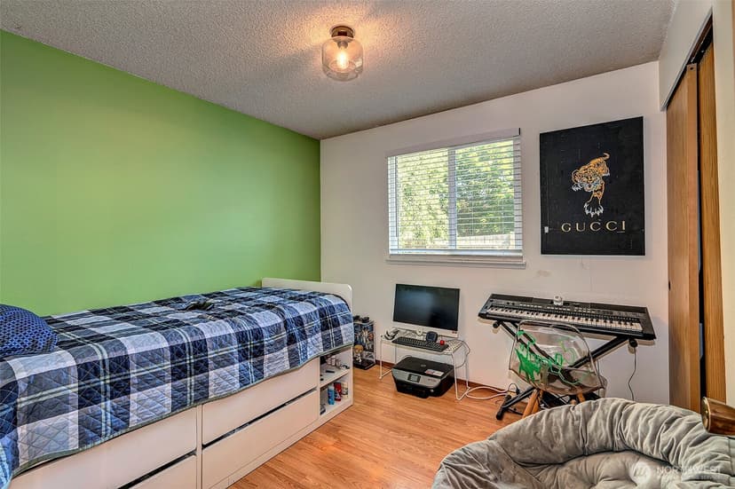 Property photo for 2207 180th Place SE, Bothell photo 7