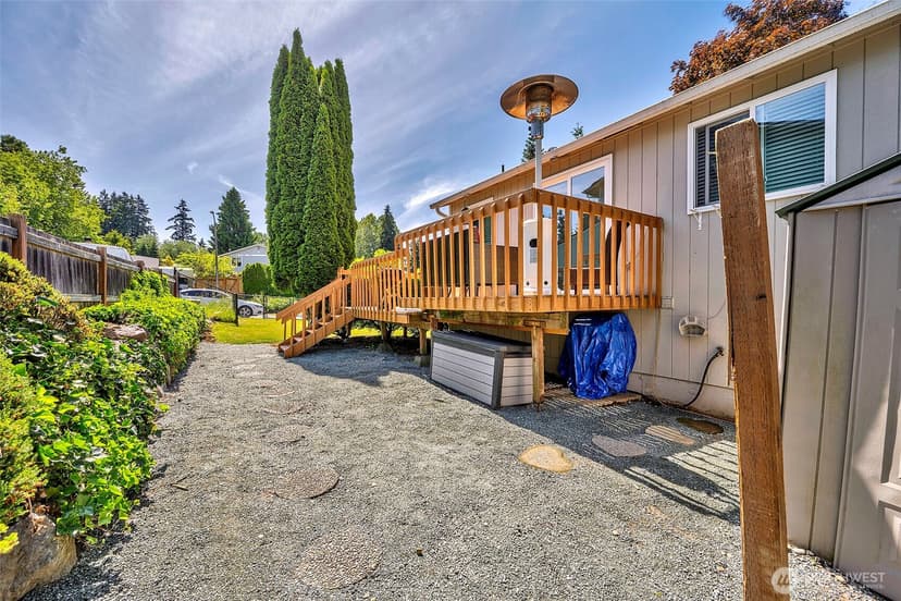 Property photo for 2207 180th Place SE, Bothell photo 9