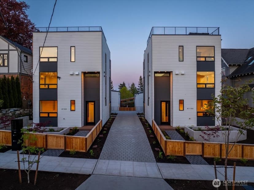 Property photo for 4122 Burke Avenue N, Seattle photo 35