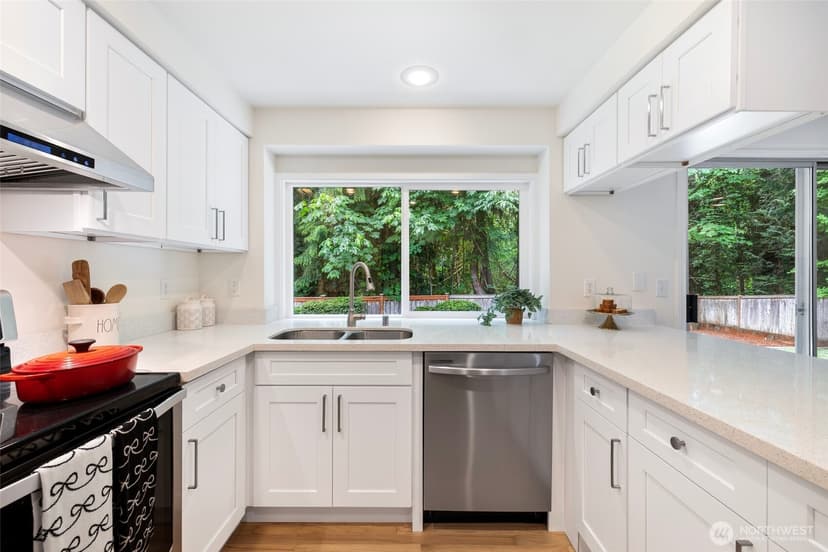 Property photo for 2735 233rd Place NE, Sammamish photo 9