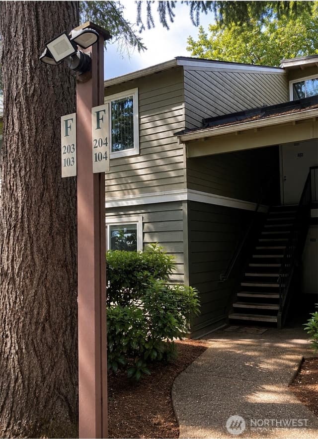 Property photo for 820 Cady Rd #F103, Everett