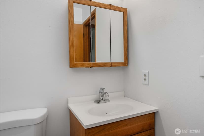 Property photo for 15340 470th Place SE, North Bend photo 14