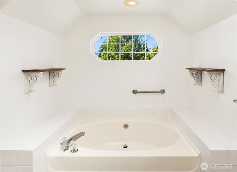 Property photo for 5010 Highland Drive SE, Auburn photo 18