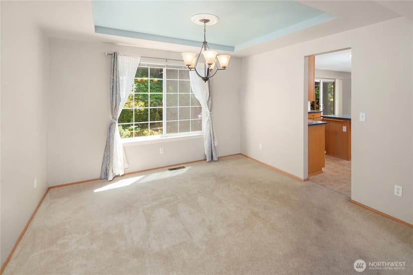 Property photo for 5010 Highland Drive SE, Auburn photo 6