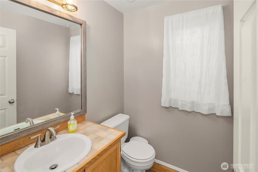 Property photo for 5010 Highland Drive SE, Auburn photo 12
