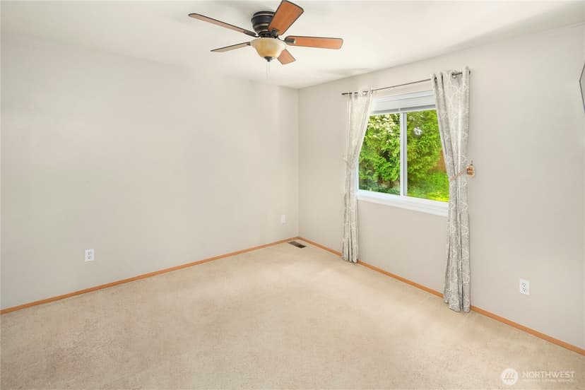 Property photo for 5010 Highland Drive SE, Auburn photo 20