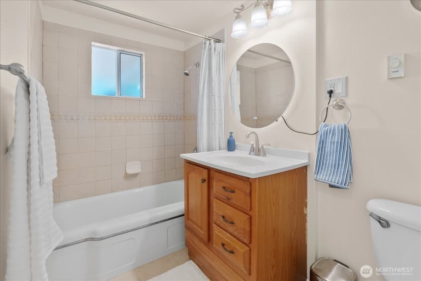 Property photo for 1227 S Henderson Street, Seattle photo 22