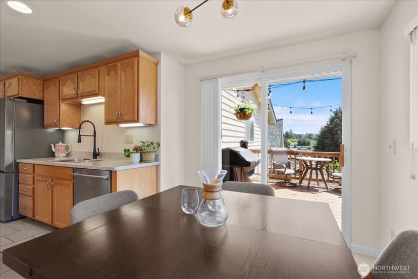 Property photo for 1227 S Henderson Street, Seattle photo 16