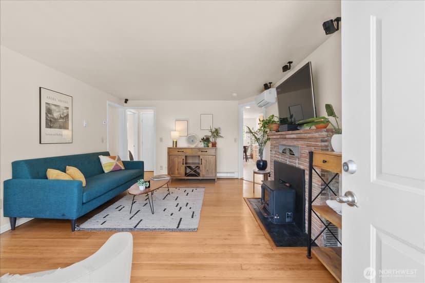 Property photo for 1227 S Henderson Street, Seattle photo 6