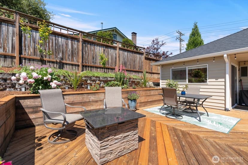 Property photo for 1227 S Henderson Street, Seattle photo 32