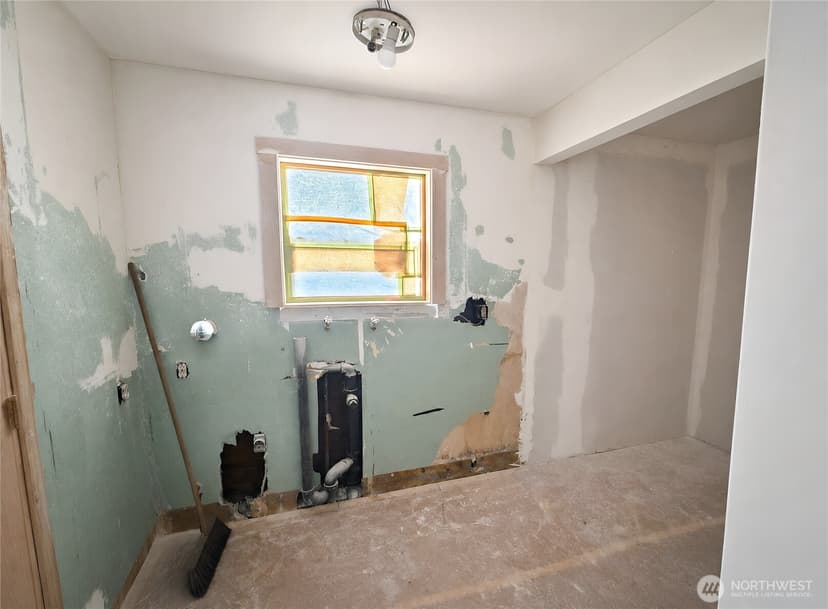 Property photo for 4840 J Street S, Tacoma photo 12