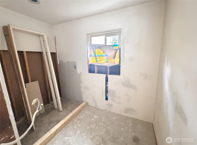 Property photo for 4840 J Street S, Tacoma photo 11
