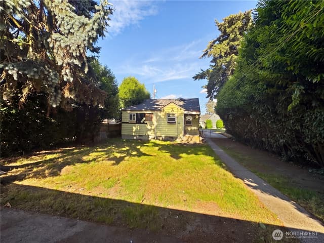 Property photo for 4840 J Street S, Tacoma photo 2