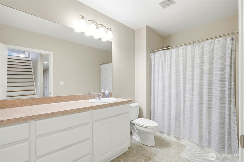 Property photo for 11504 76th Avenue NW, Tulalip photo 24