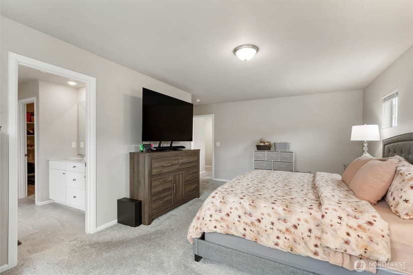 Property photo for 1328 Baker Heights Loop, Bremerton photo 20