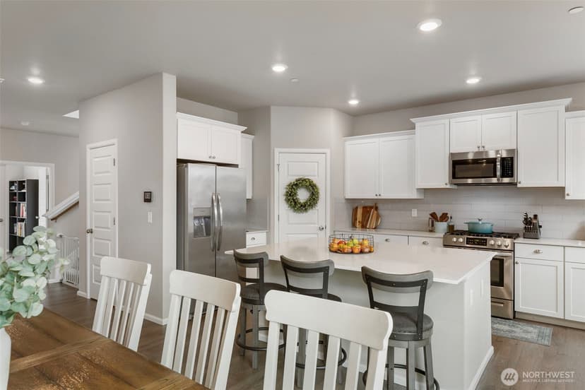 Property photo for 1328 Baker Heights Loop, Bremerton photo 12