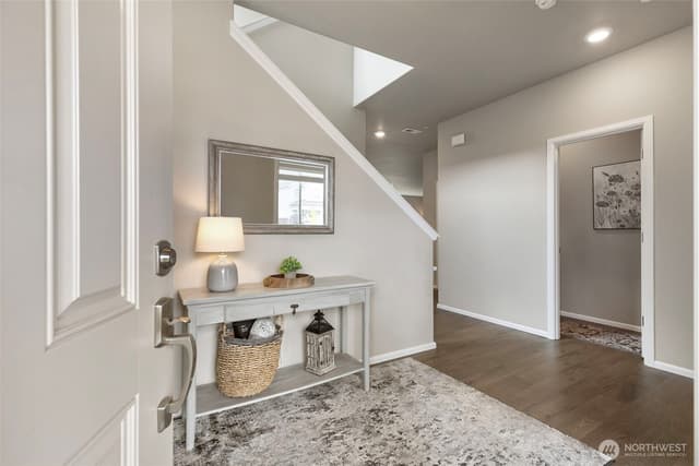 Property photo for 1328 Baker Heights Loop, Bremerton photo 5