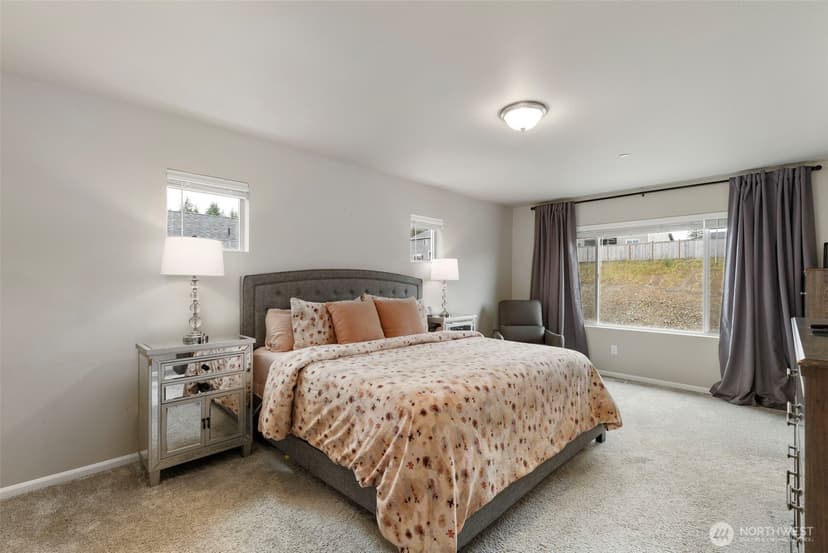 Property photo for 1328 Baker Heights Loop, Bremerton photo 19
