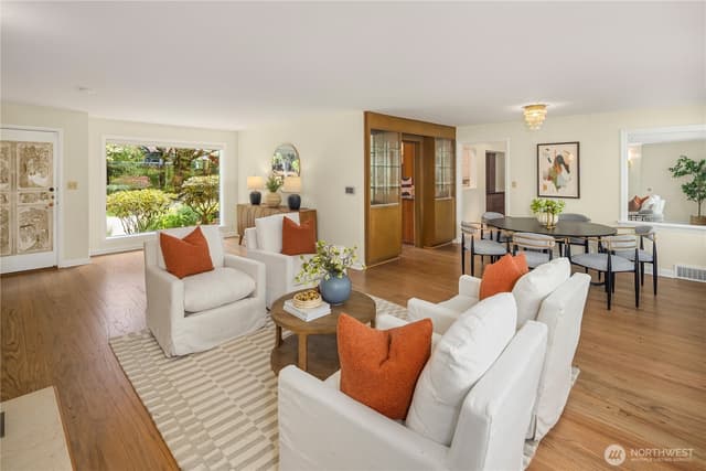 Property photo for 3409 Magnolia Blvd W, Seattle photo 5