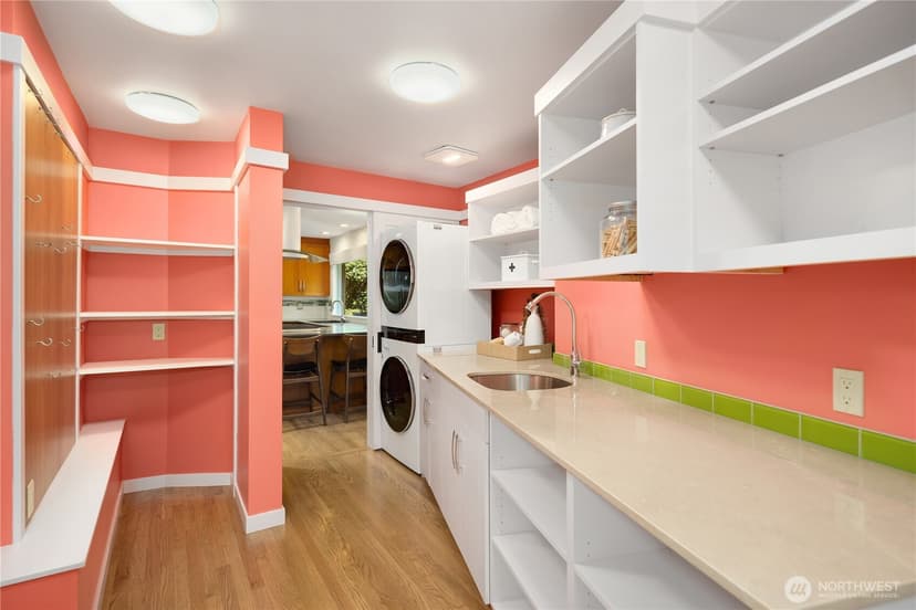 Property photo for 3409 Magnolia Blvd W, Seattle photo 17