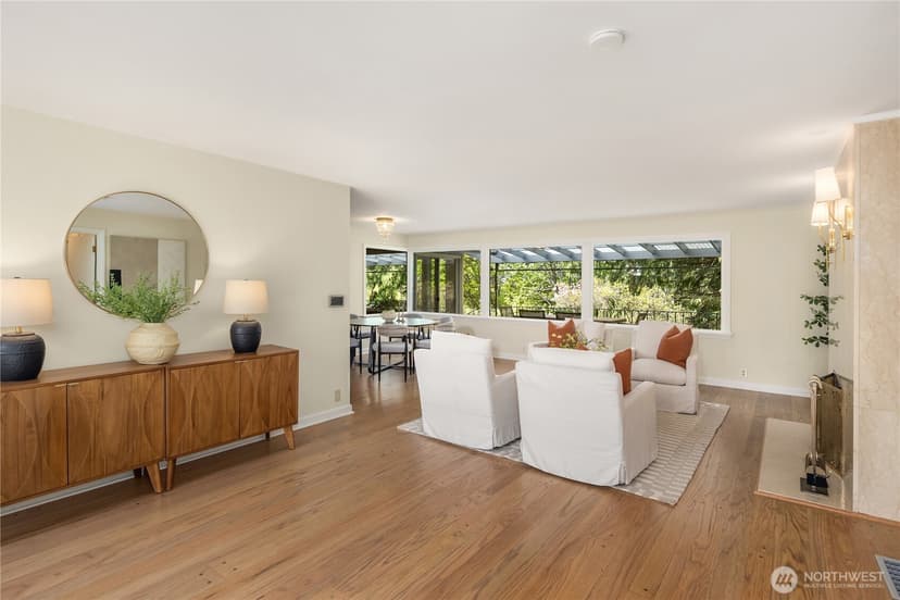 Property photo for 3409 Magnolia Blvd W, Seattle photo 3
