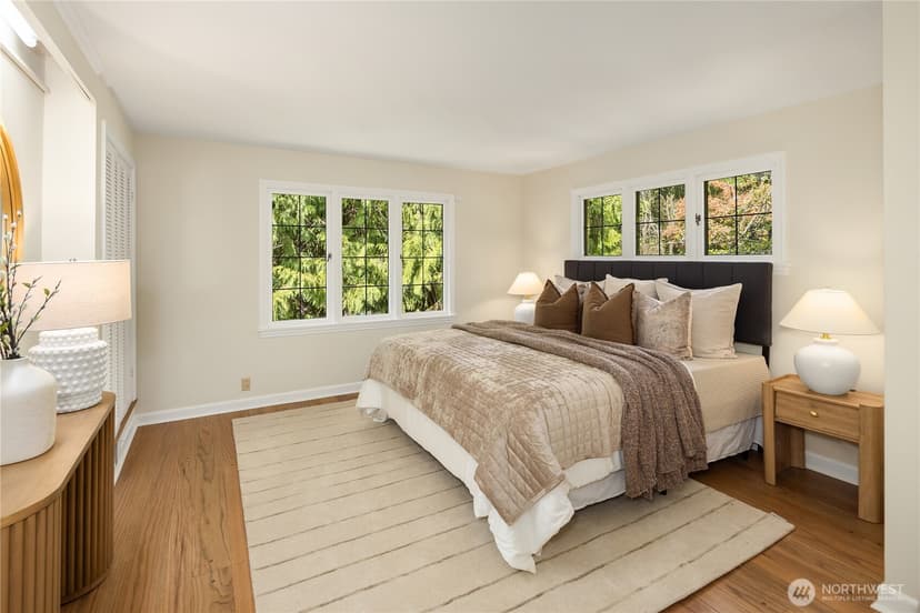 Property photo for 3409 Magnolia Blvd W, Seattle photo 12