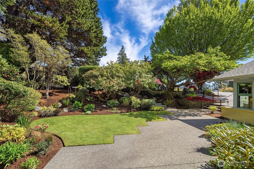 Property photo for 3409 Magnolia Blvd W, Seattle photo 27