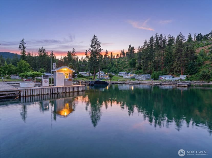 Property photo for 7750 S Lakeshore Road #34, Chelan photo 8