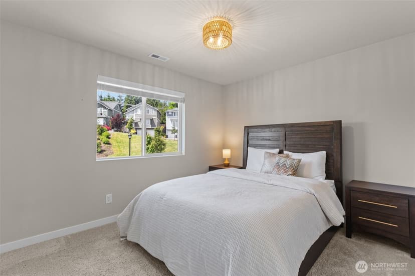 Property photo for 19042 123rd Avenue SE, Renton photo 24