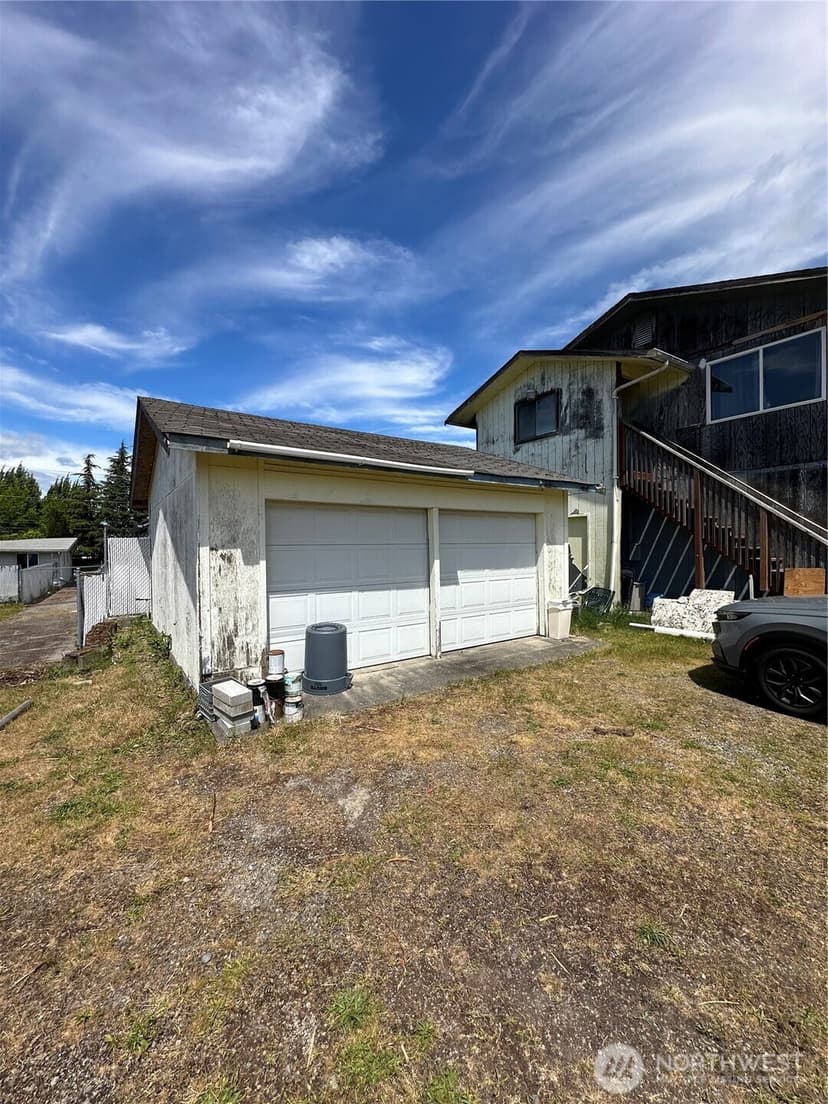 Property photo for 2712 67th Avenue W, University Place photo 28