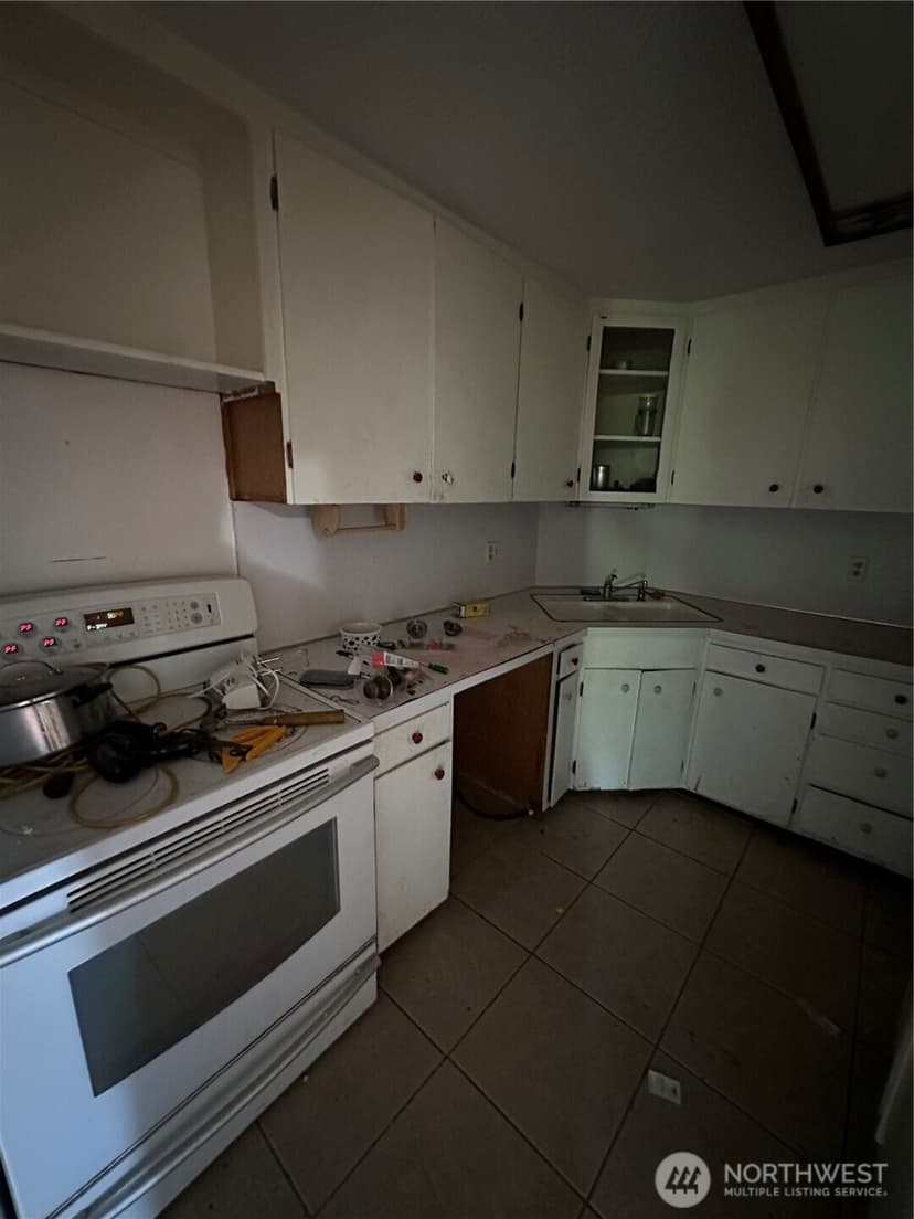 Property photo for 2712 67th Avenue W, University Place photo 12
