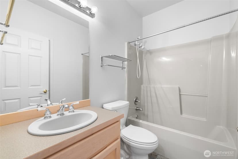 Property photo for 2322 Pioneer Highway, Stanwood photo 31