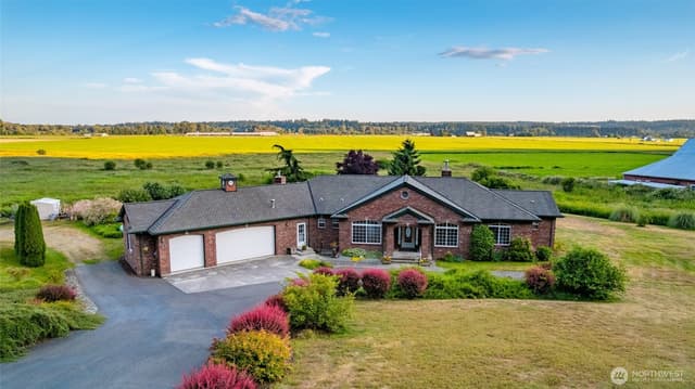 Property photo for 2322 Pioneer Highway, Stanwood